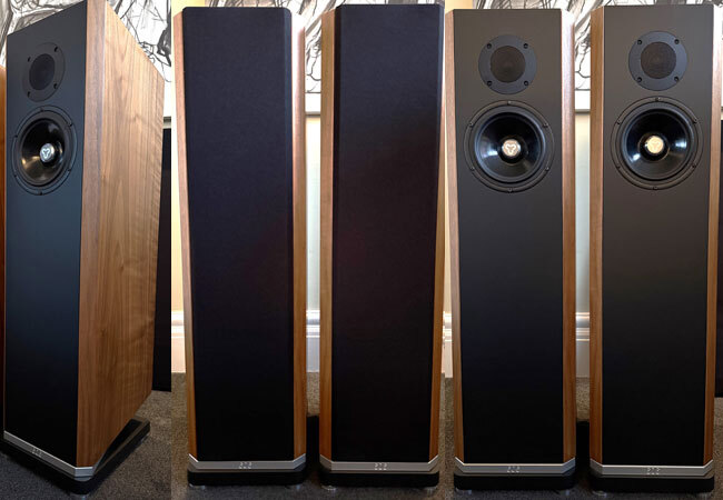 Kudos Titan 606 Loudspeakers in Walnut